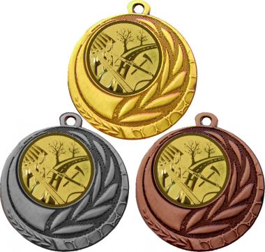 Комплект из трёх медалей MN27 (Пожарный, диаметр 45 мм (Три медали плюс три жетона VN79))
